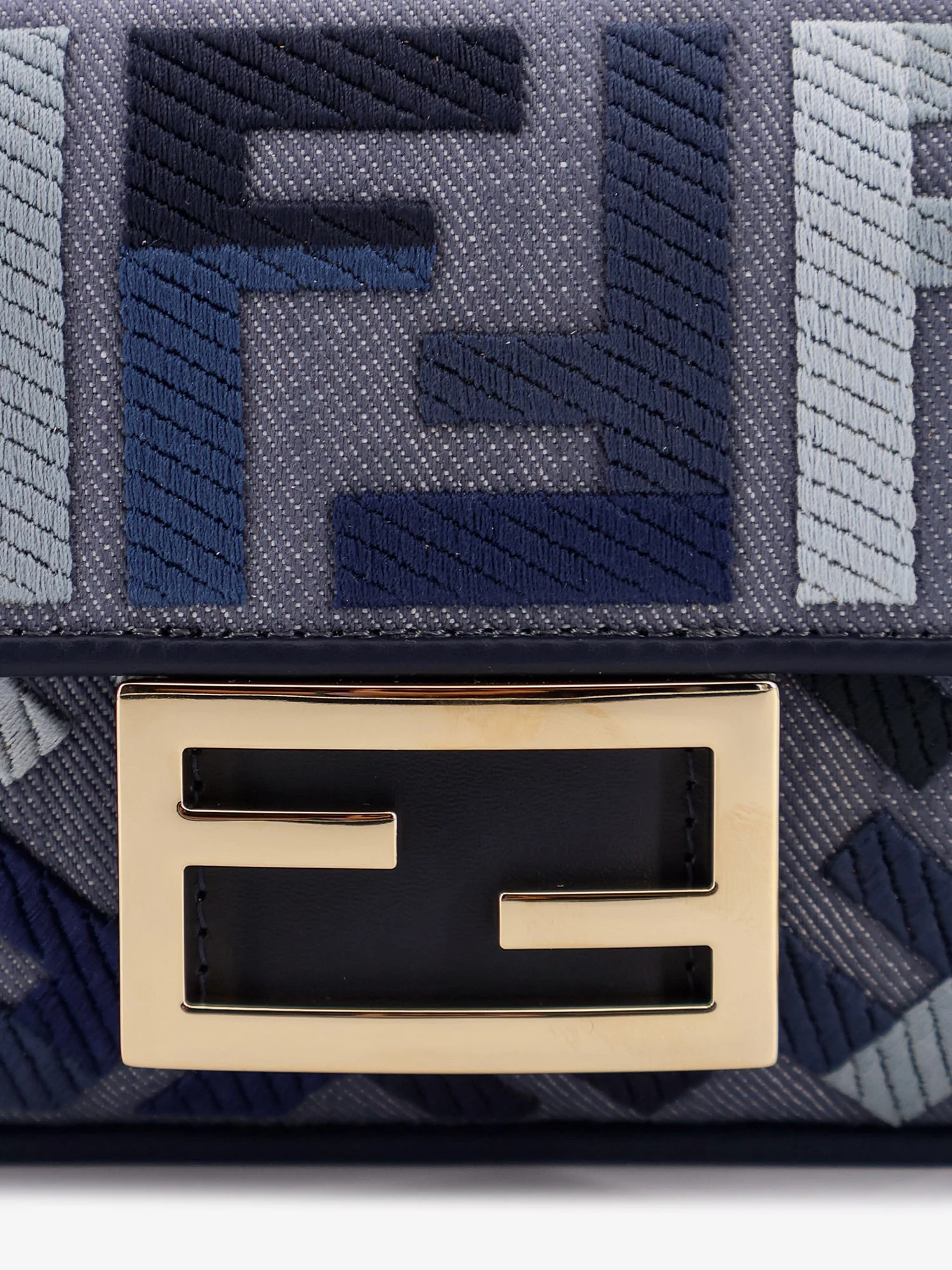 Fendi Baguette Mini Leather Shoulder Bag With Fendi Leo Print - Image 15