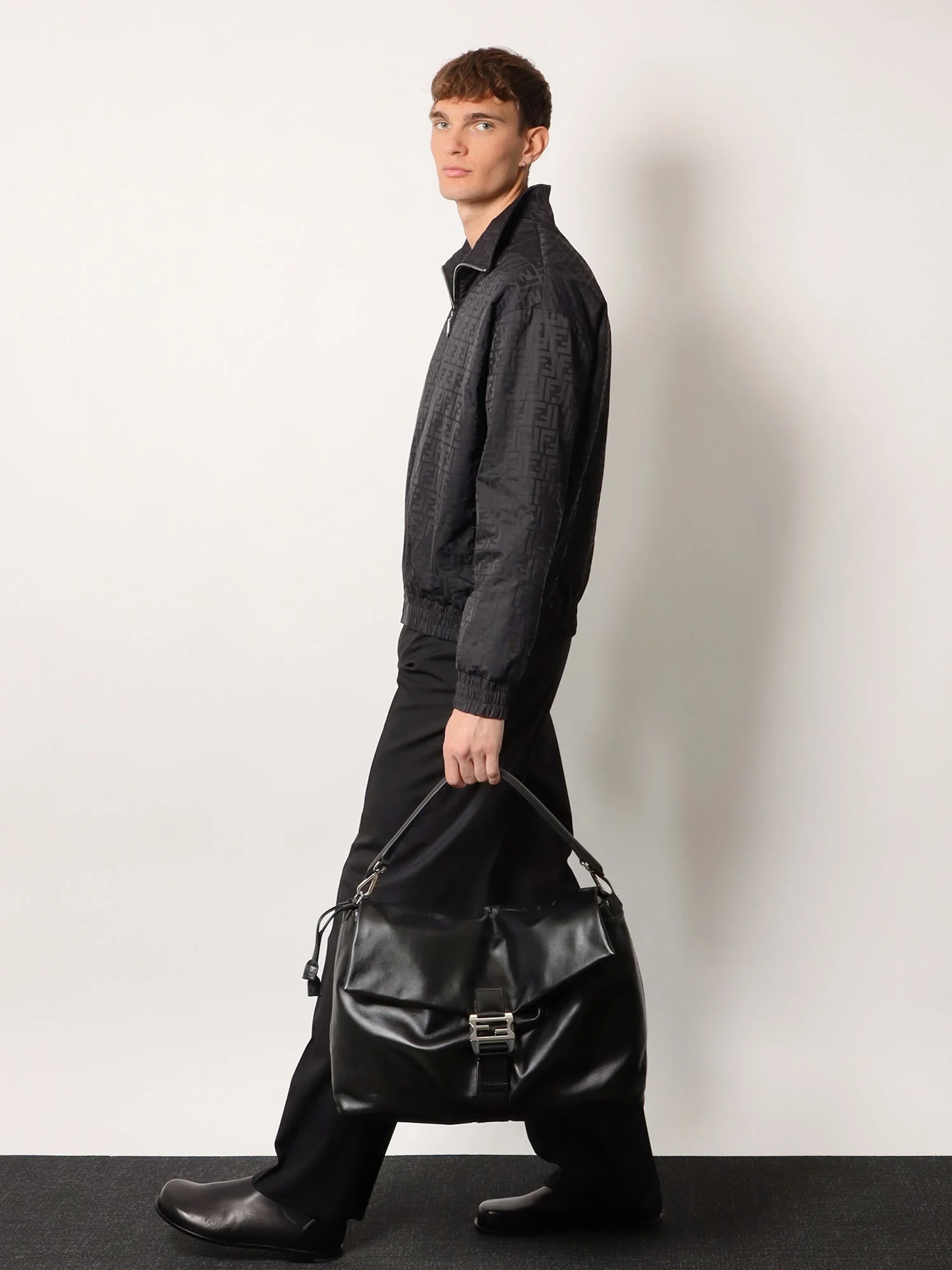 Fendi Fendi Flux Maxi Messenger Leather Crossbody Bag - Image 7