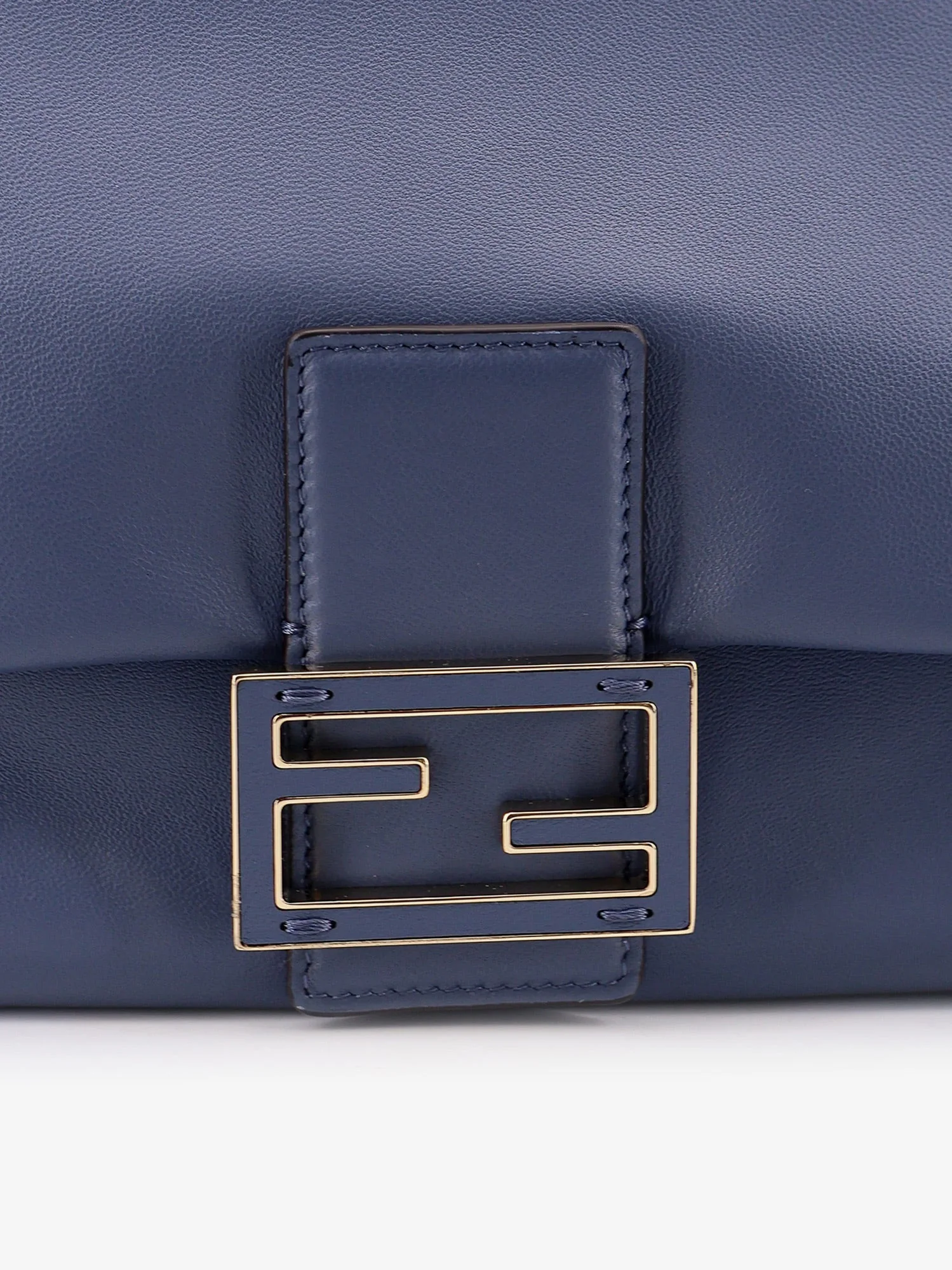 Fendi Mamma Baguette Small Leather Crossbody Bag - Image 5