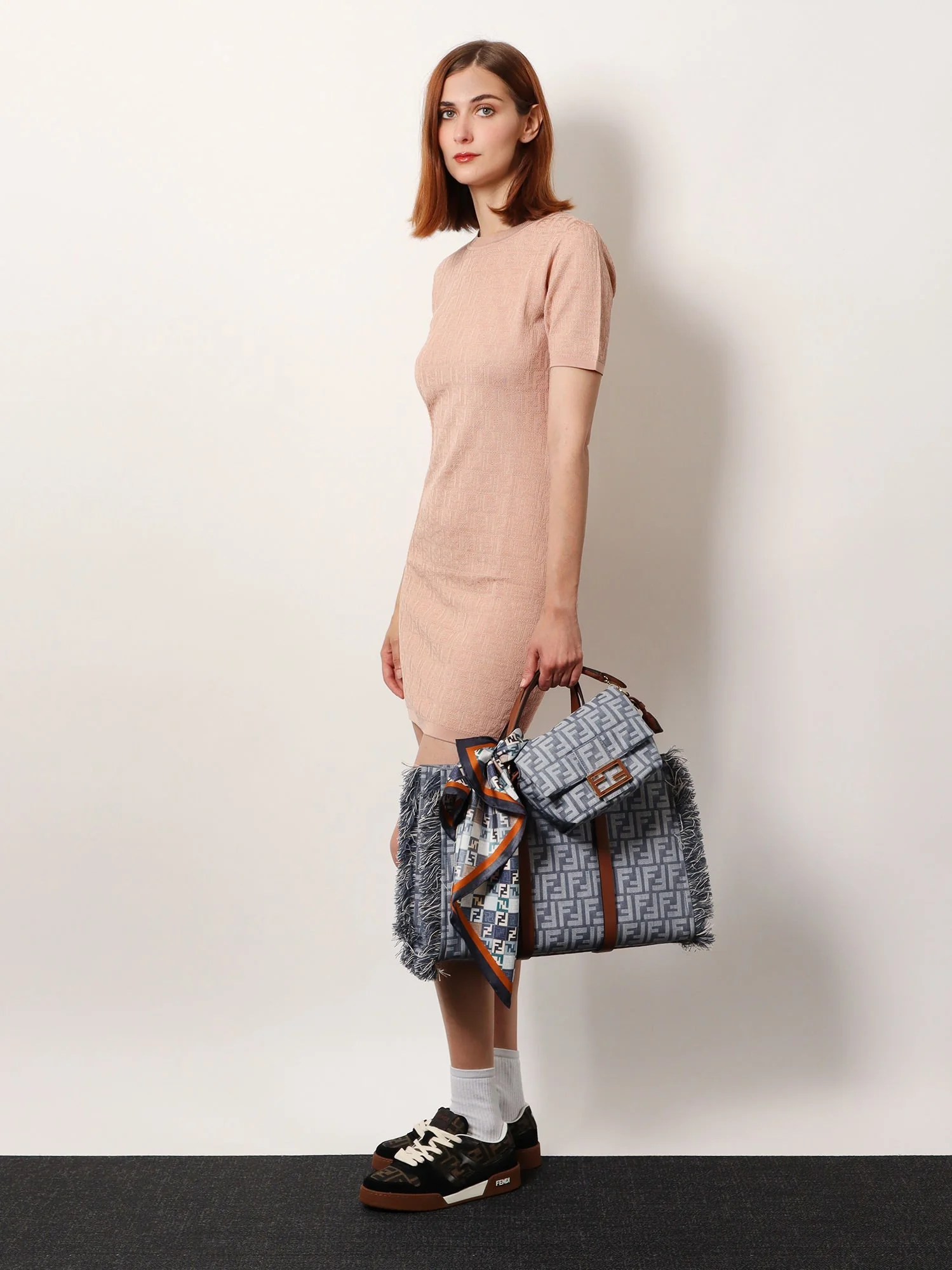 Fendi Summer Tote Rafia Shoulder Bag With All-Over Ff Logo - Image 7