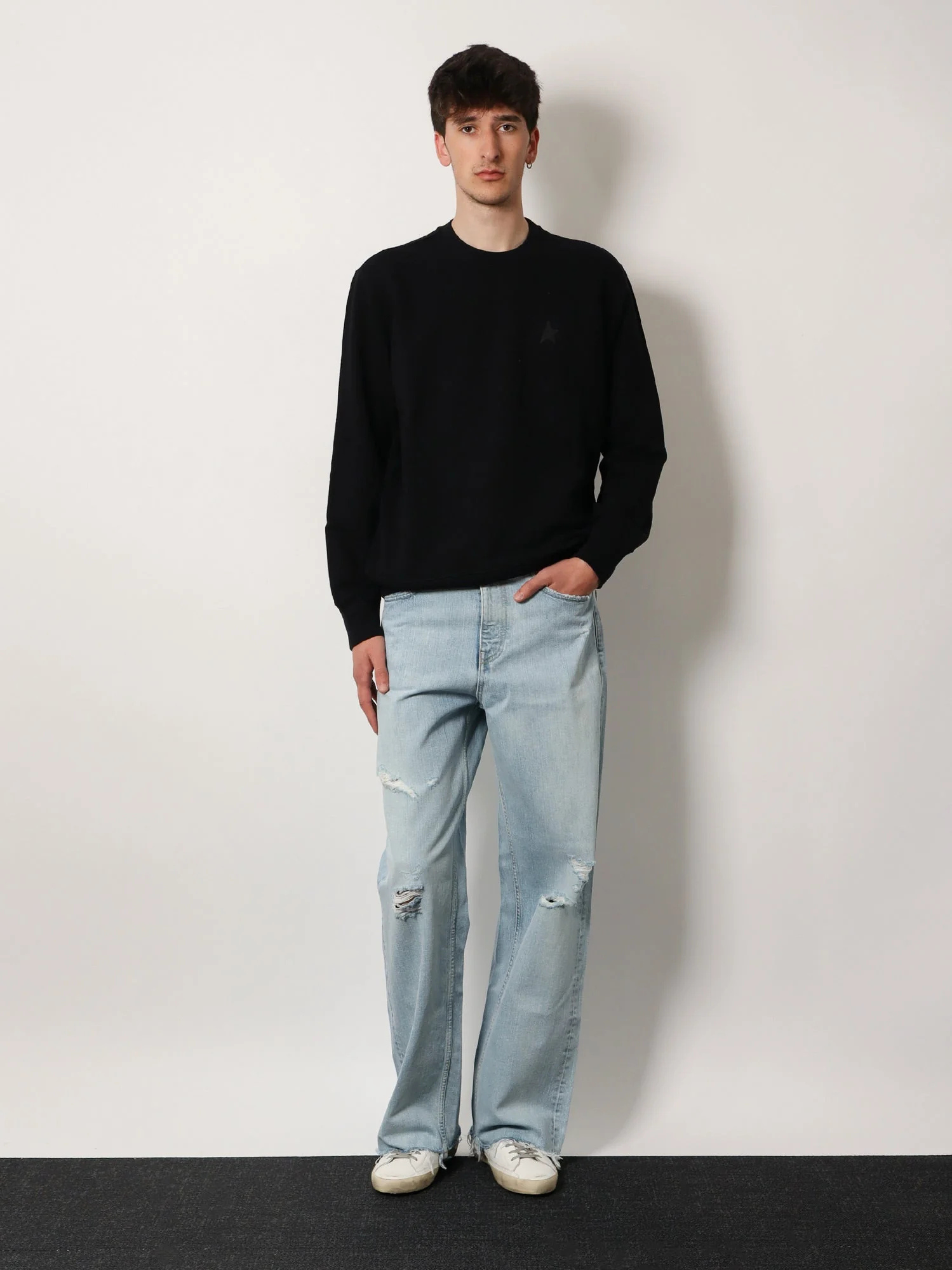 Golden Goose Deluxe Brand Cotton Sweatshirt With Iconic Frontal Star - Image 2
