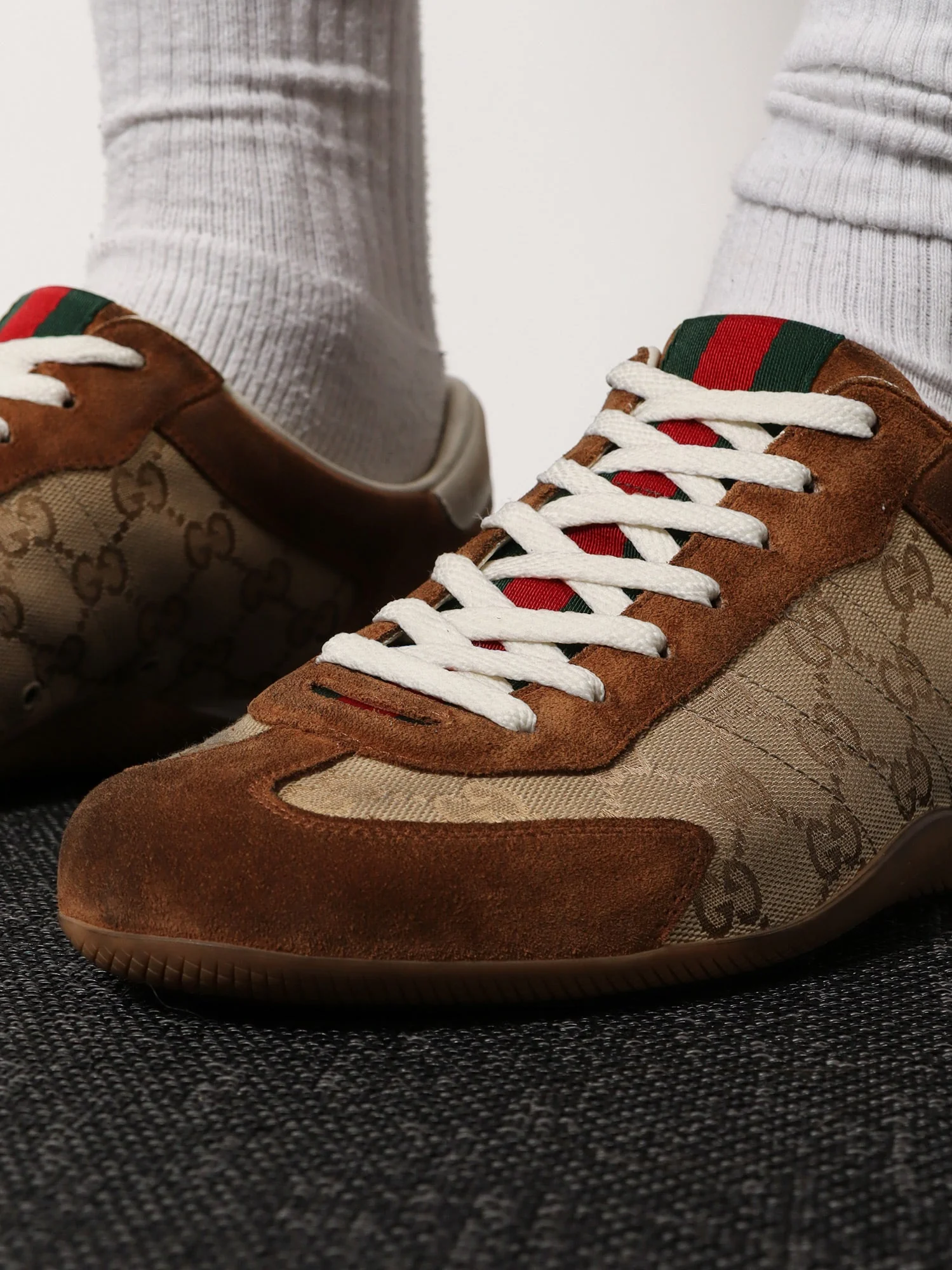 Gucci Gucci Shift Leather Sneakers - Image 7