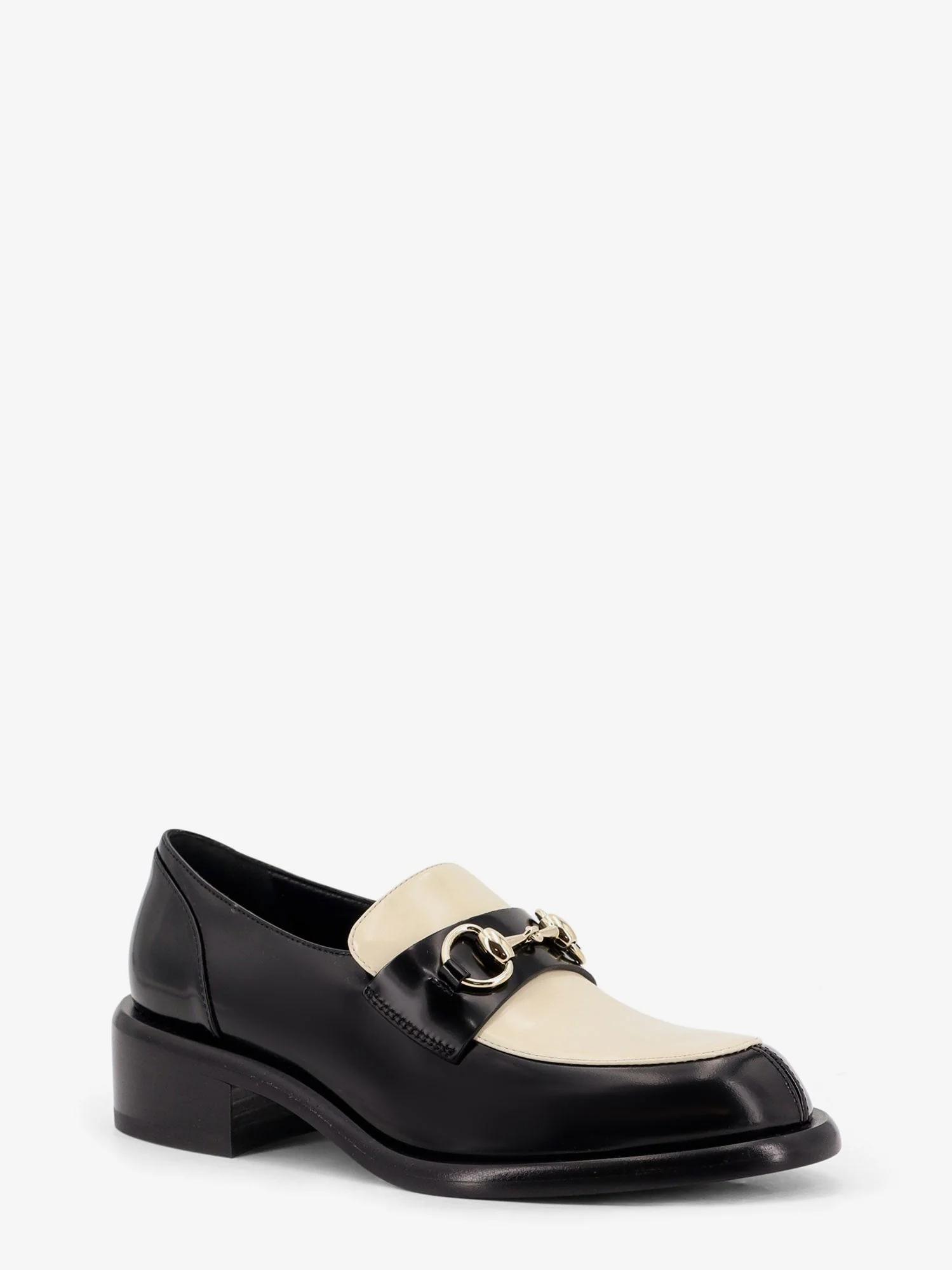 Gucci Leather Loafers With Metal Horsebit - Image 3