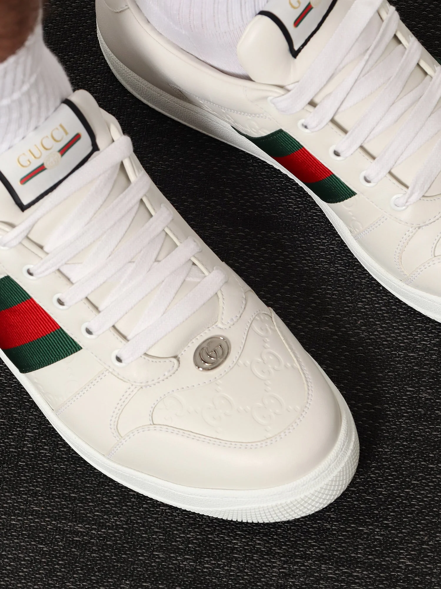 Gucci Screener Low-Top Leather Sneakers - Image 2