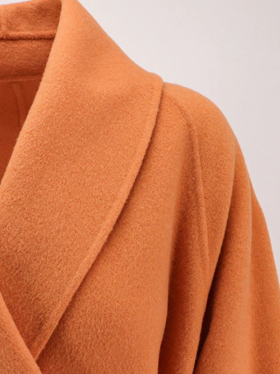 Hevo Sternatia Wol Coat - Image 3