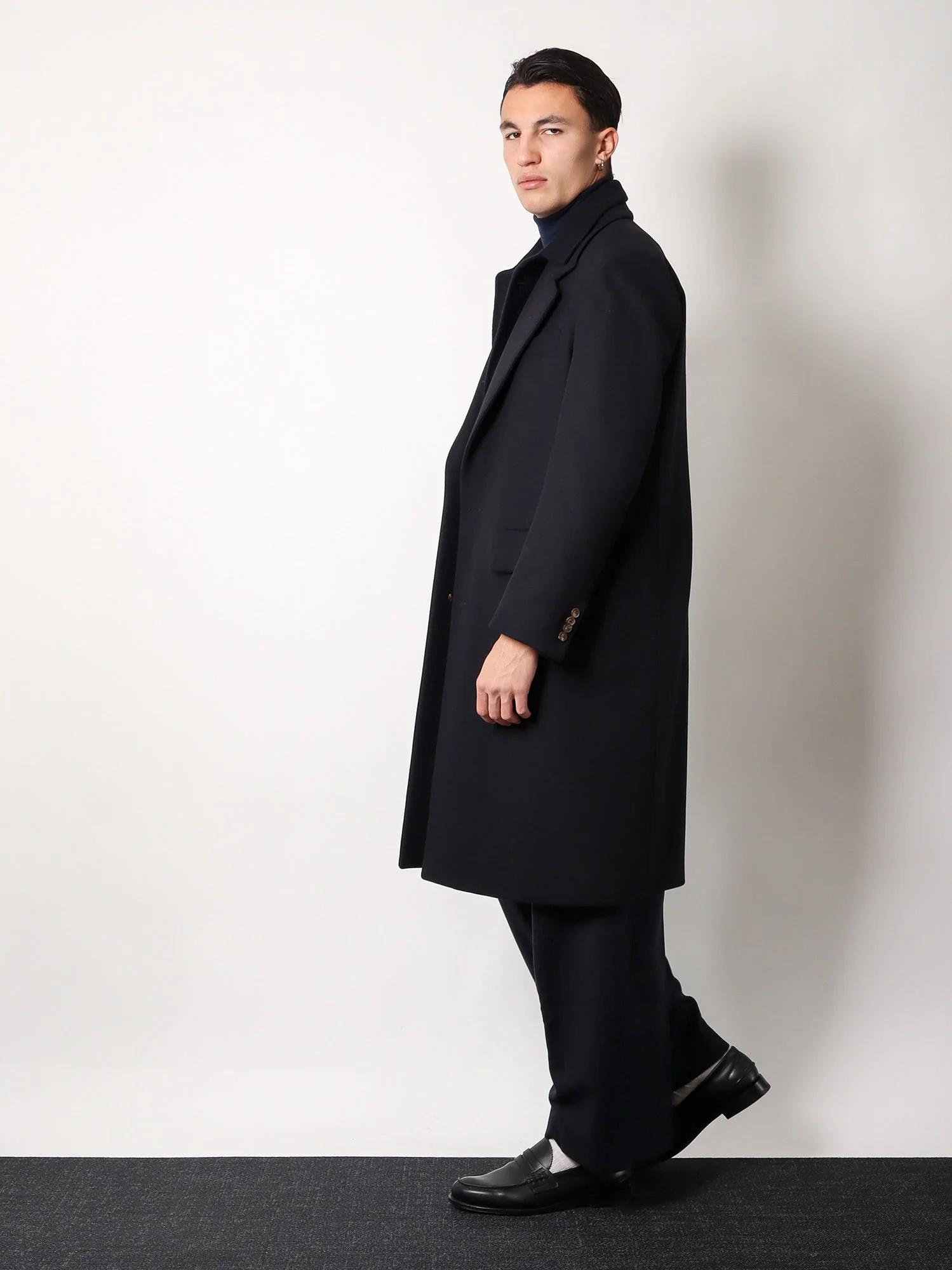 Hevo Virgin Wool Coat With Satin Lining - Image 2