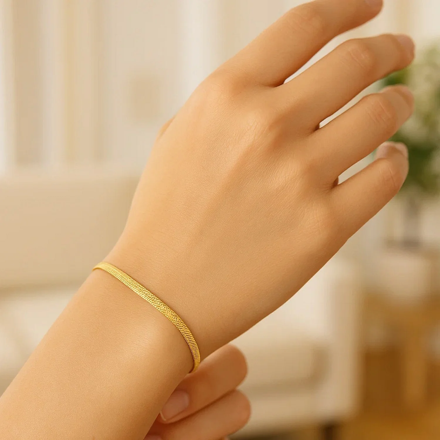 Imperial Herringbone Bracelet in 10k Yellow Gold (2.8 mm) - Image 5