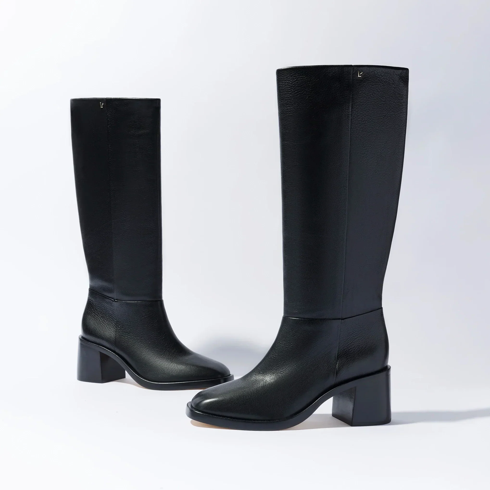 Larroude Ricky Boot In Black Leather - Image 7