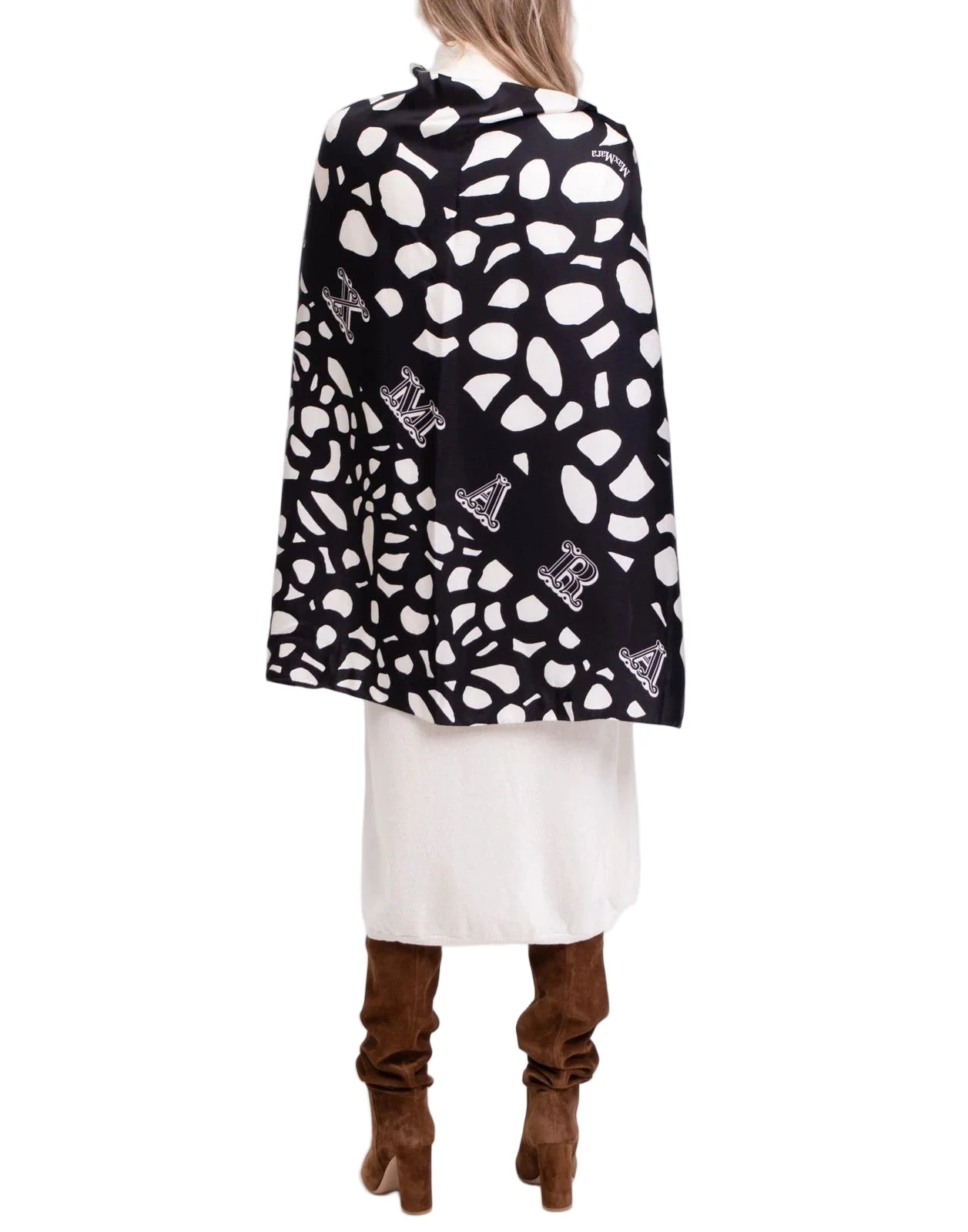 Max Mara Logo Printed Scarf 90 - Image 2