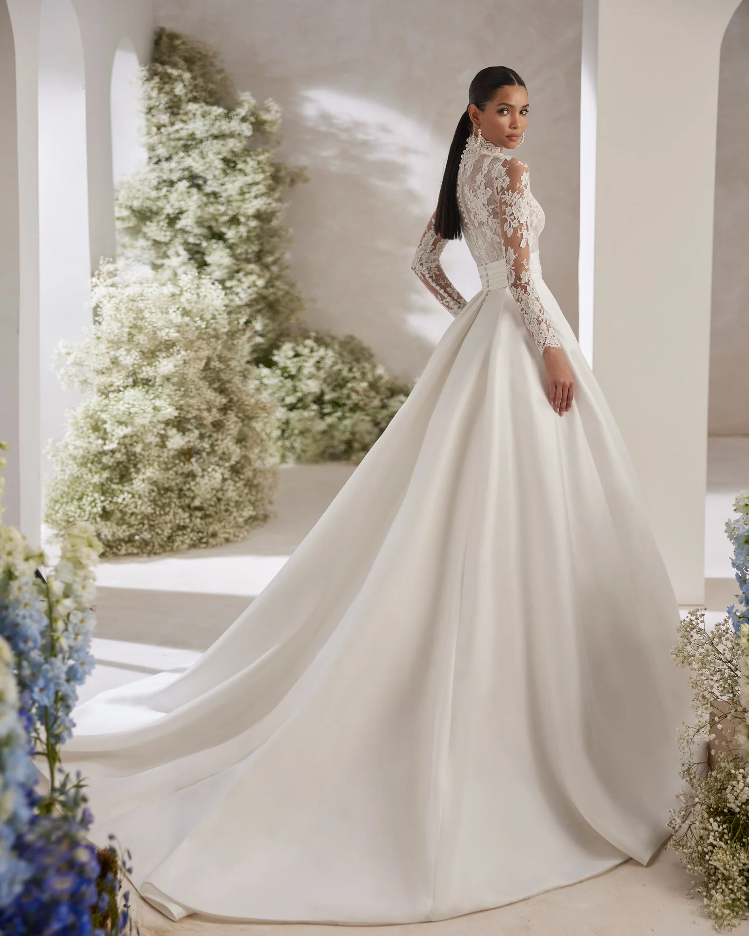 Rosa Clará Couture Tolosa Princess Wedding Dress - Image 2