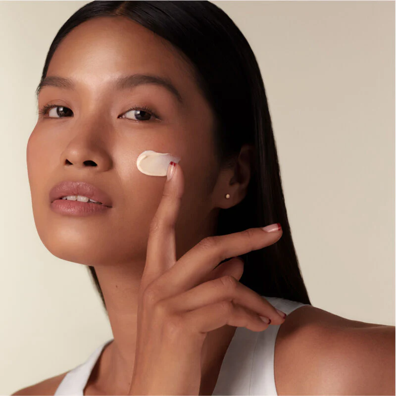 Shiseido Benefiance Wrinkle Smoothing Day Cream SPF 23 - Image 5