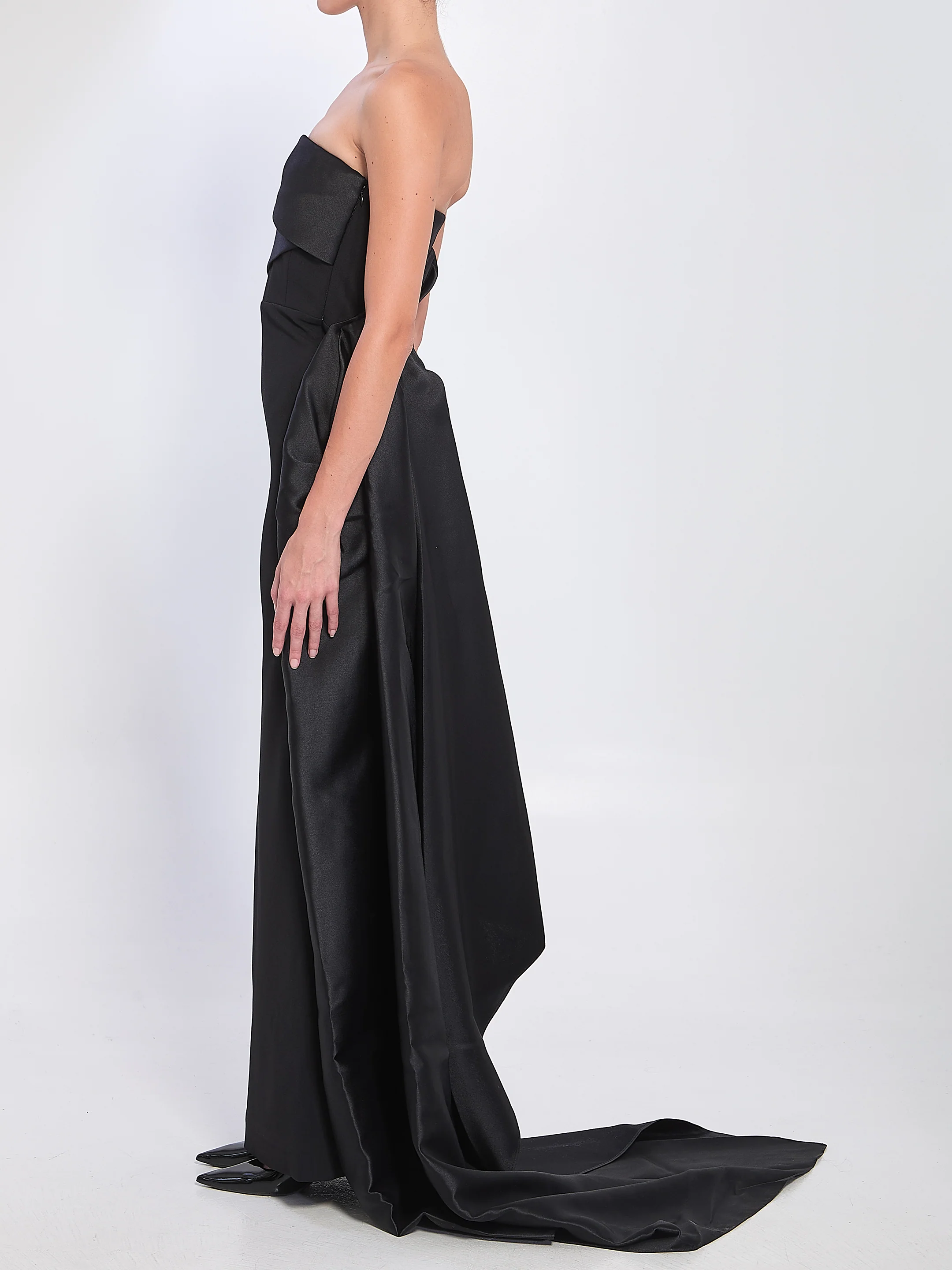 Solace London Kinsley Maxi Dress In Black - Image 3