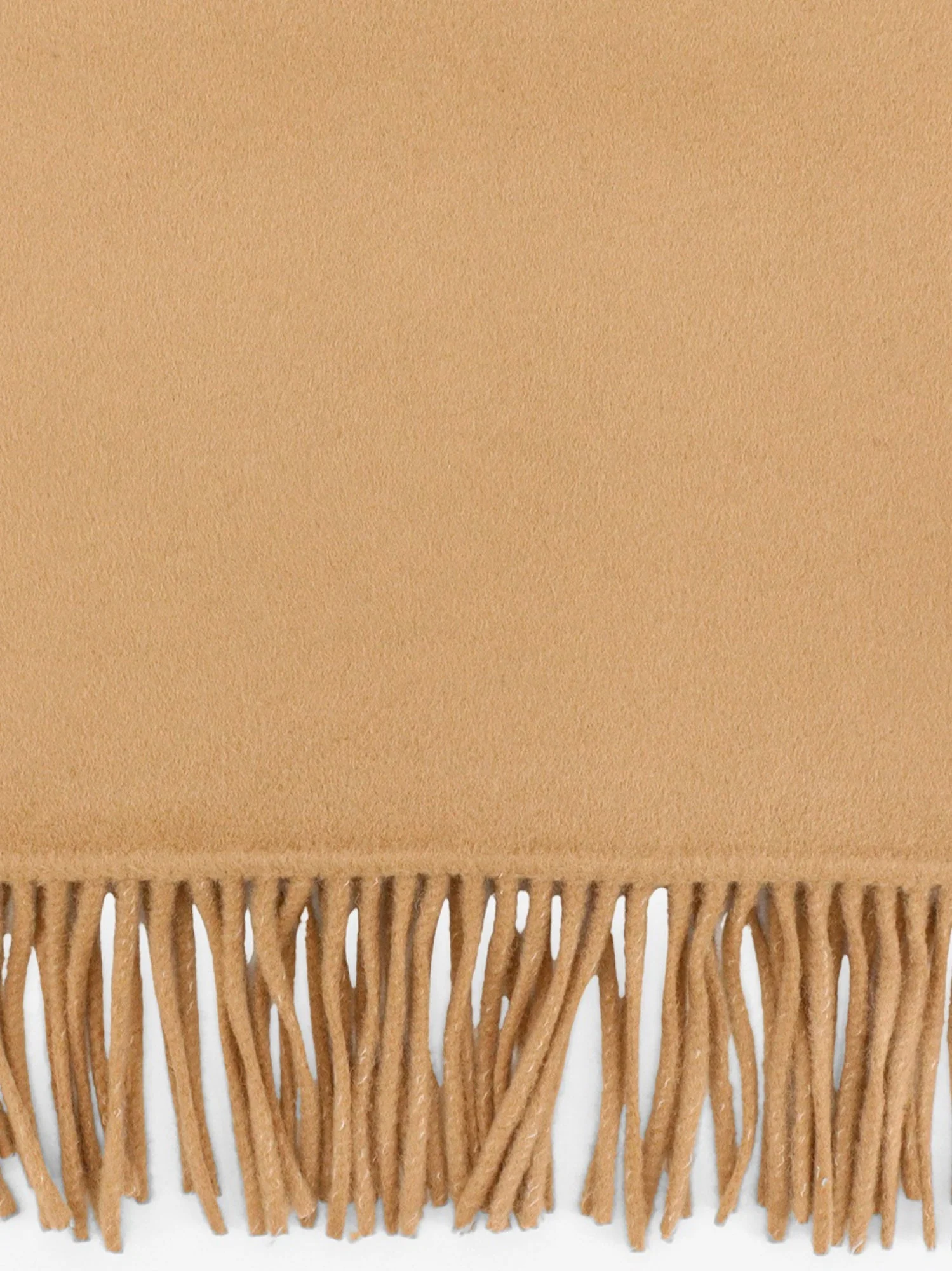 The Dynamis Studio Wool Scarf - Image 6