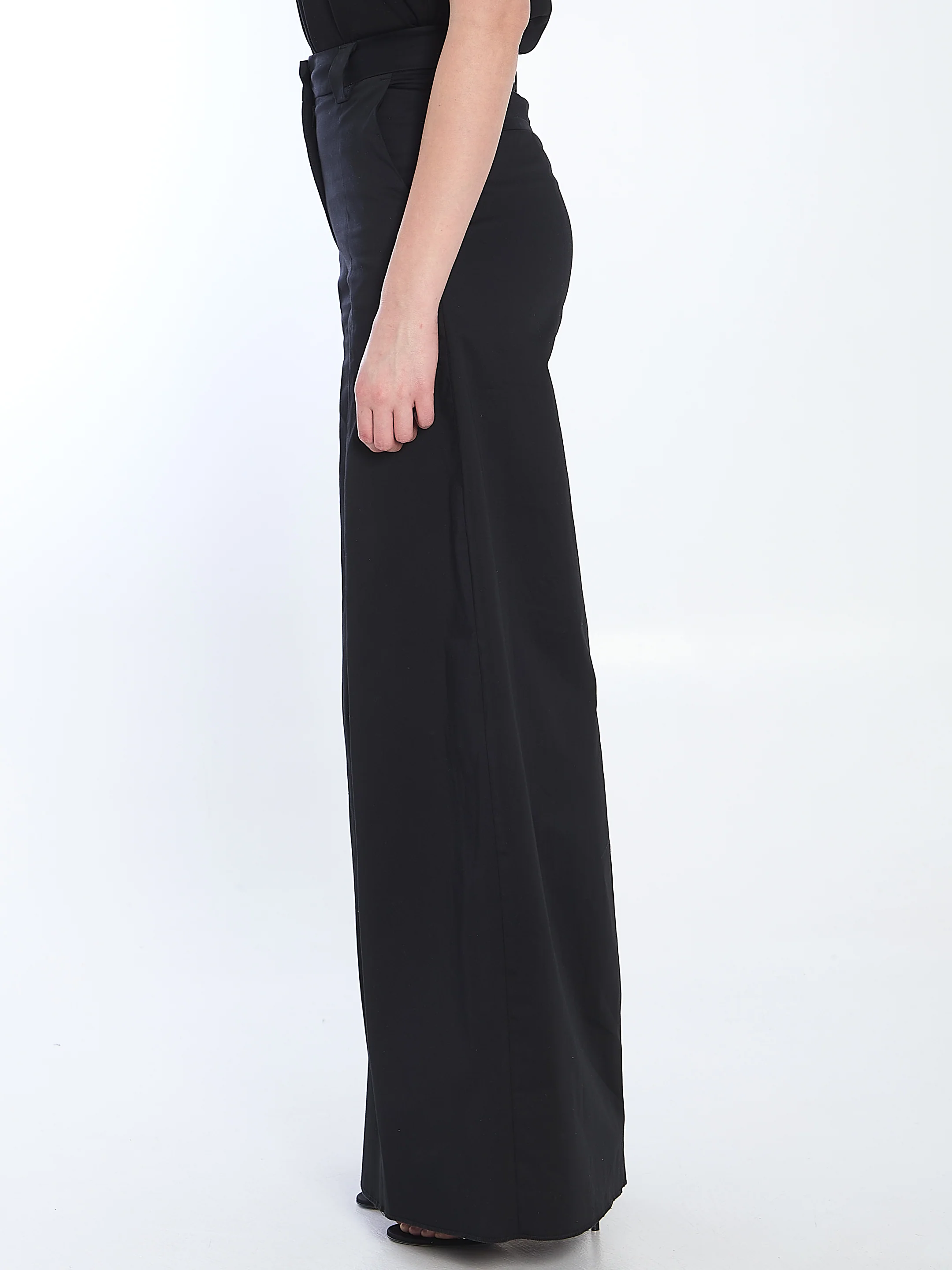 The Latest Alma Trousers - Image 3