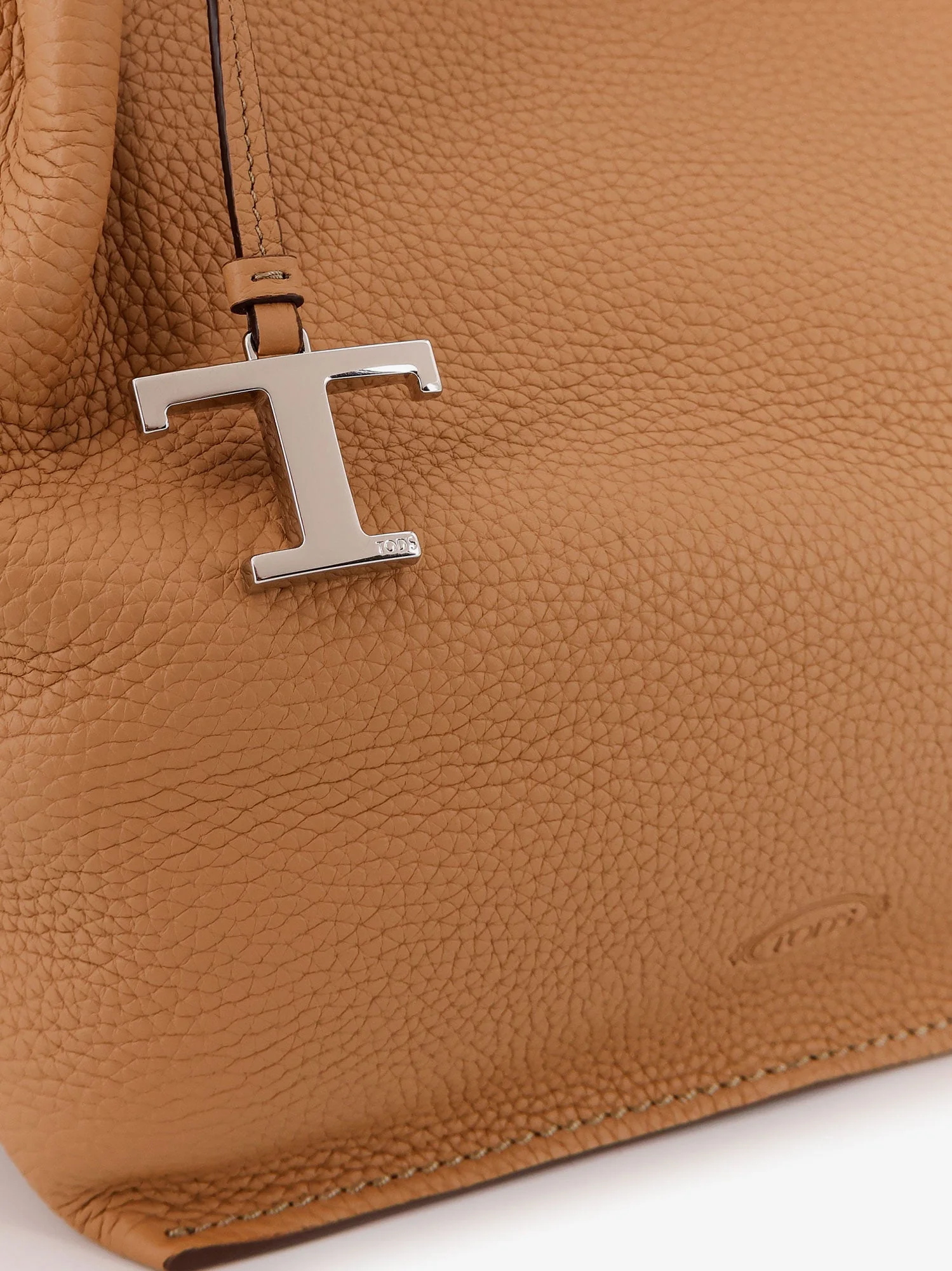 Tod's Leather Shoulder Bag - Image 5