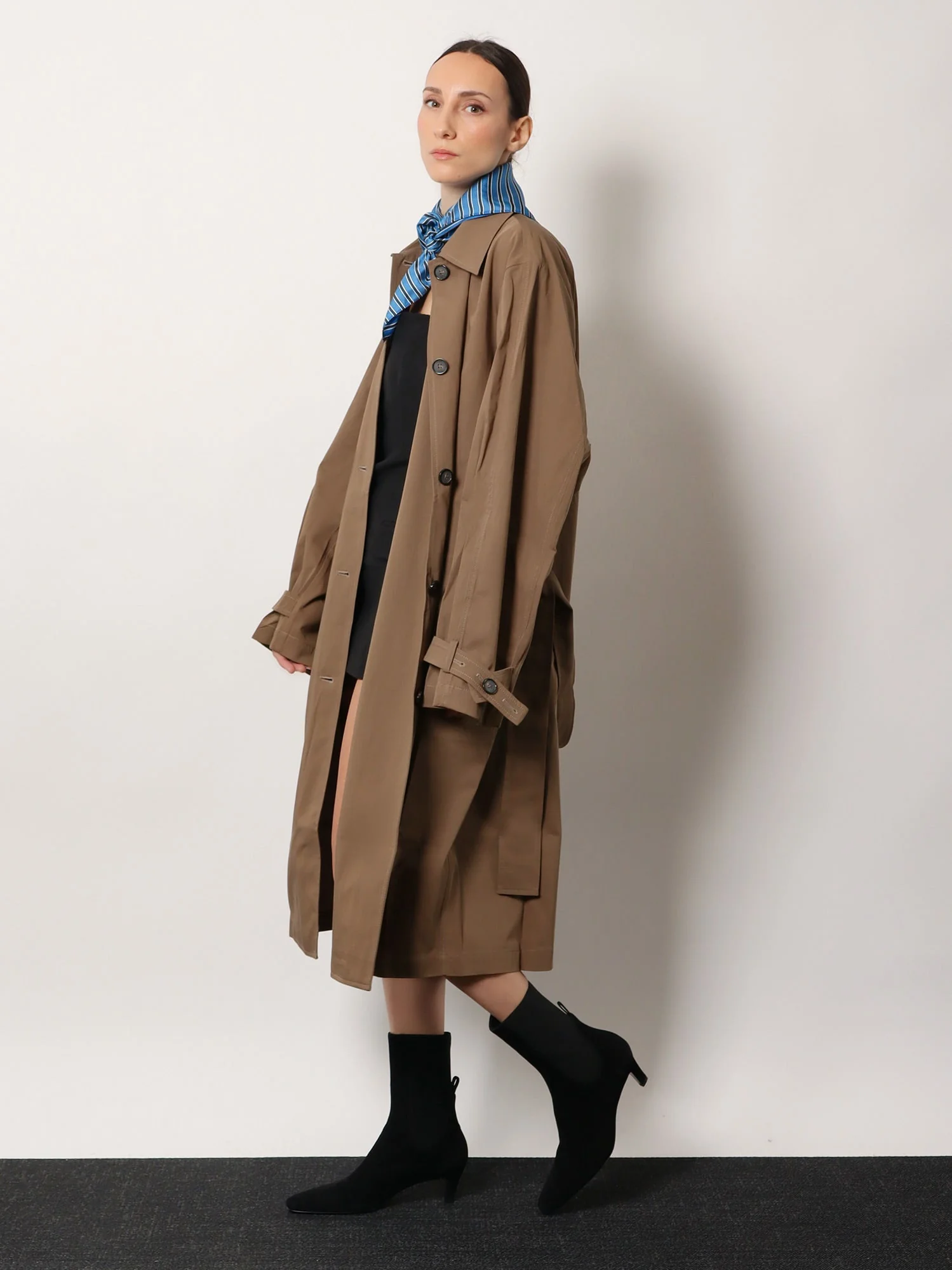 Toteme Organic Cotton Trench Coat - Image 2