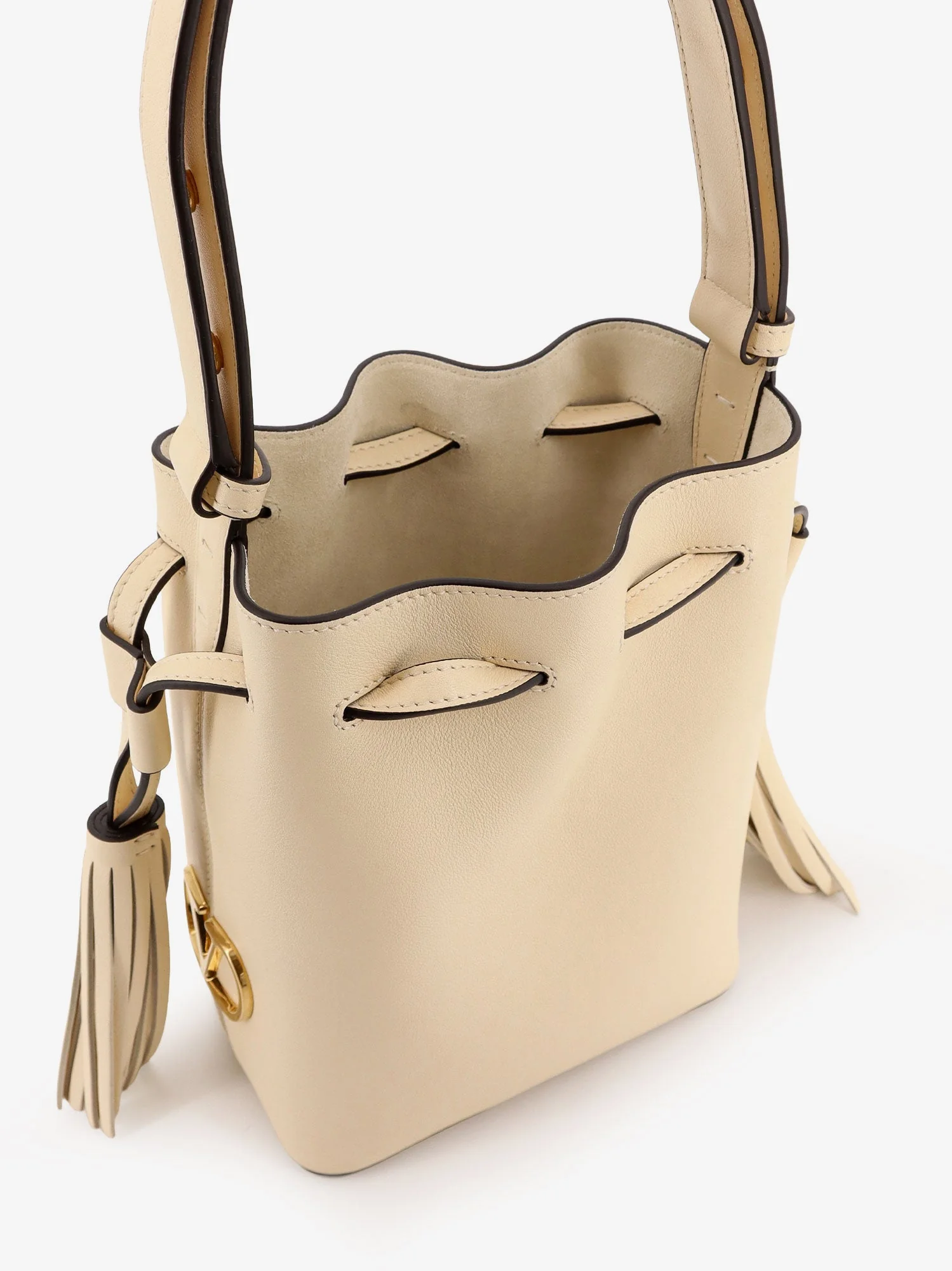 Valentino Garavani Leather Bucket Bag With Metal Vlogo Signature - Image 5