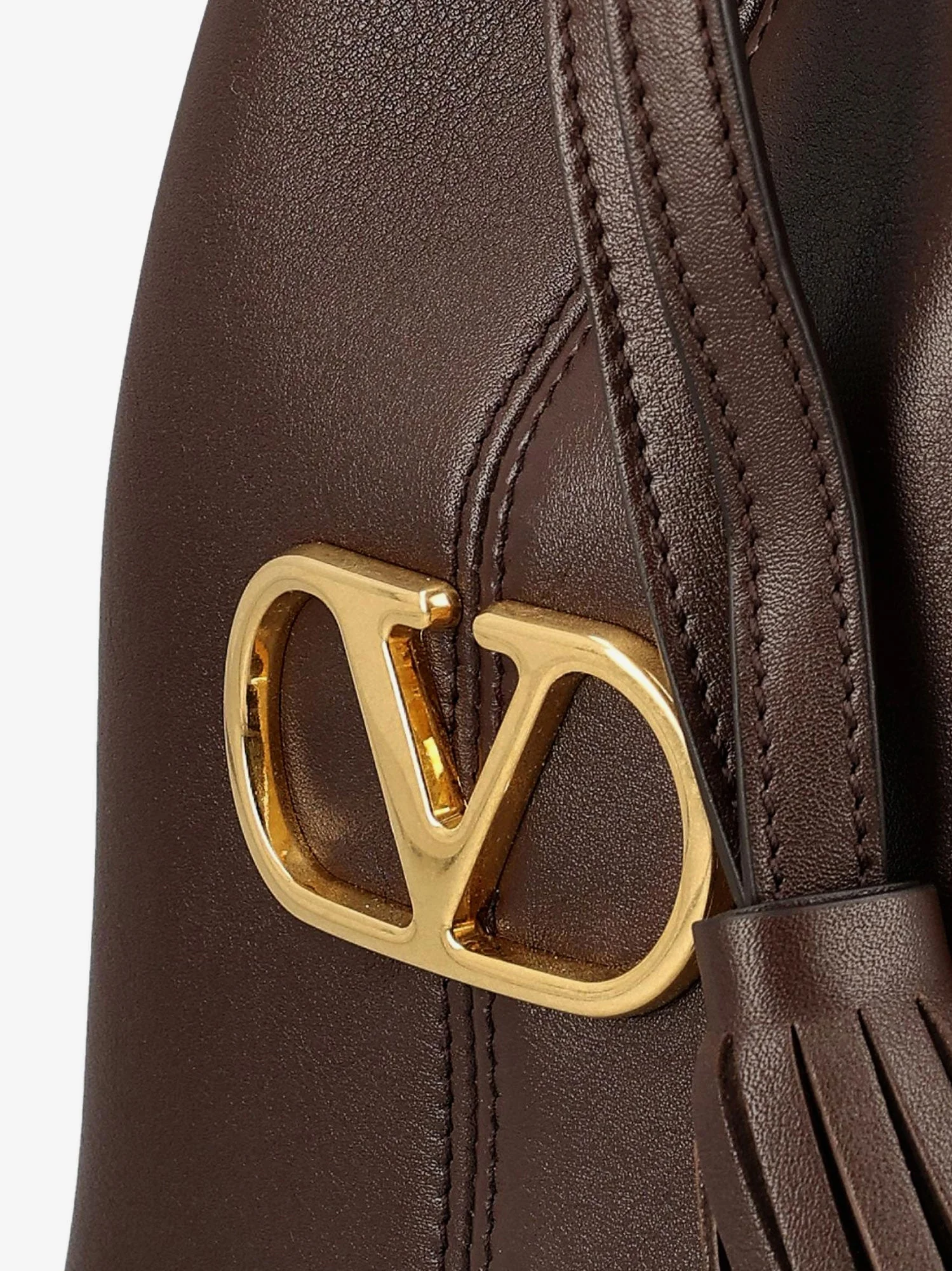 Valentino Garavani Leather Bucket Bag With Metal Vlogo Signature - Image 9