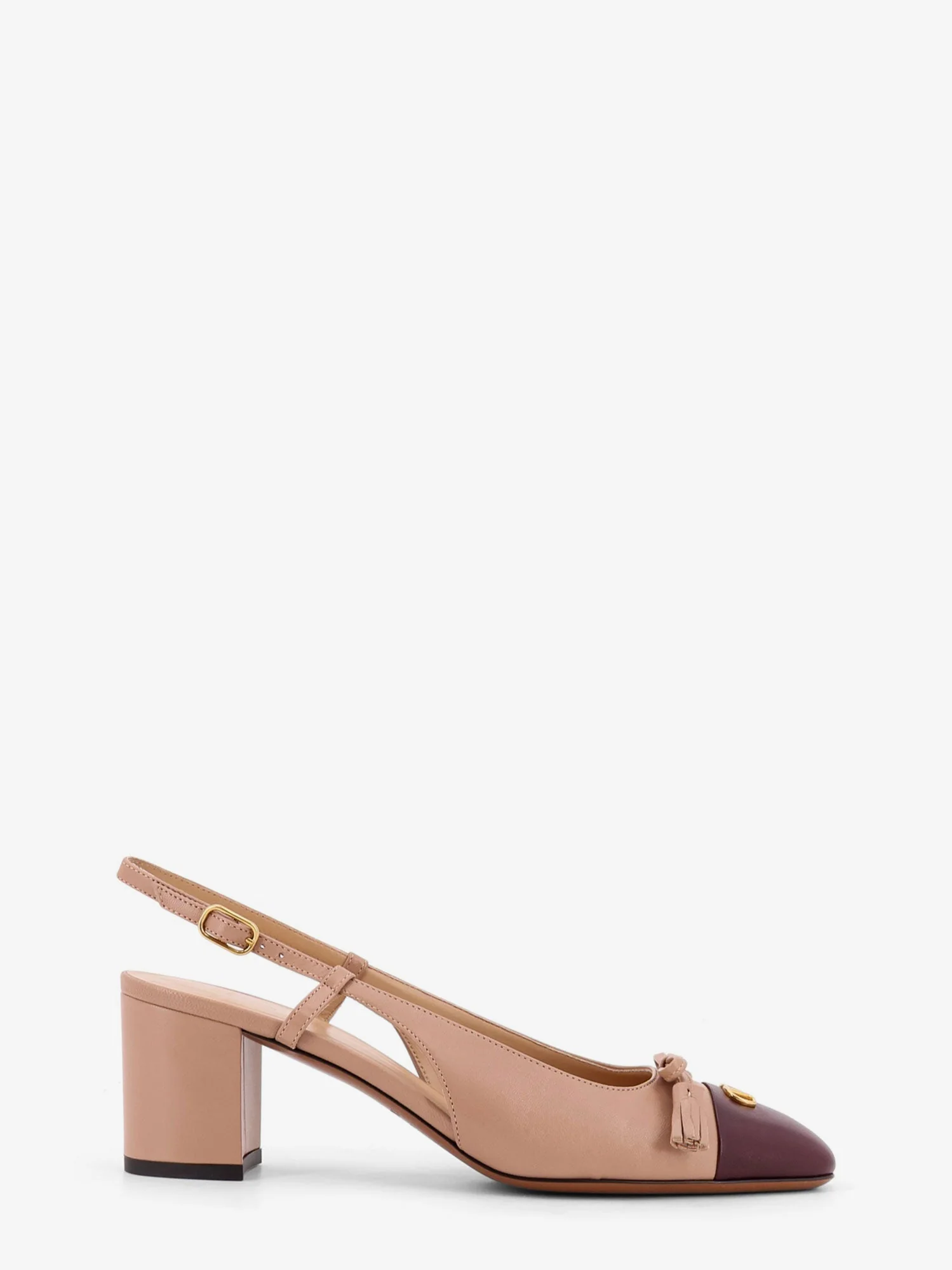 Valentino Garavani Leather Décolleté With Metal Logo