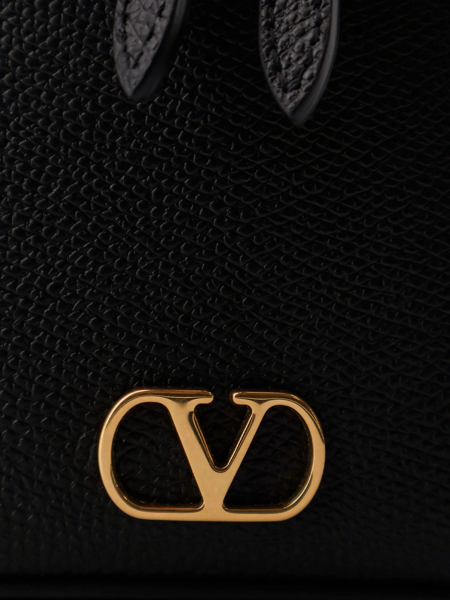 Valentino Garavani Leather Vanity Bag With Vlogo Signature - Image 10