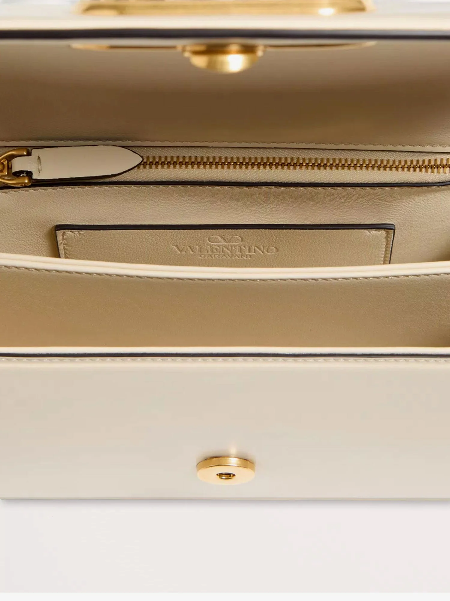 Valentino Garavani Leather Vlogo Shoulder Bag - Image 5