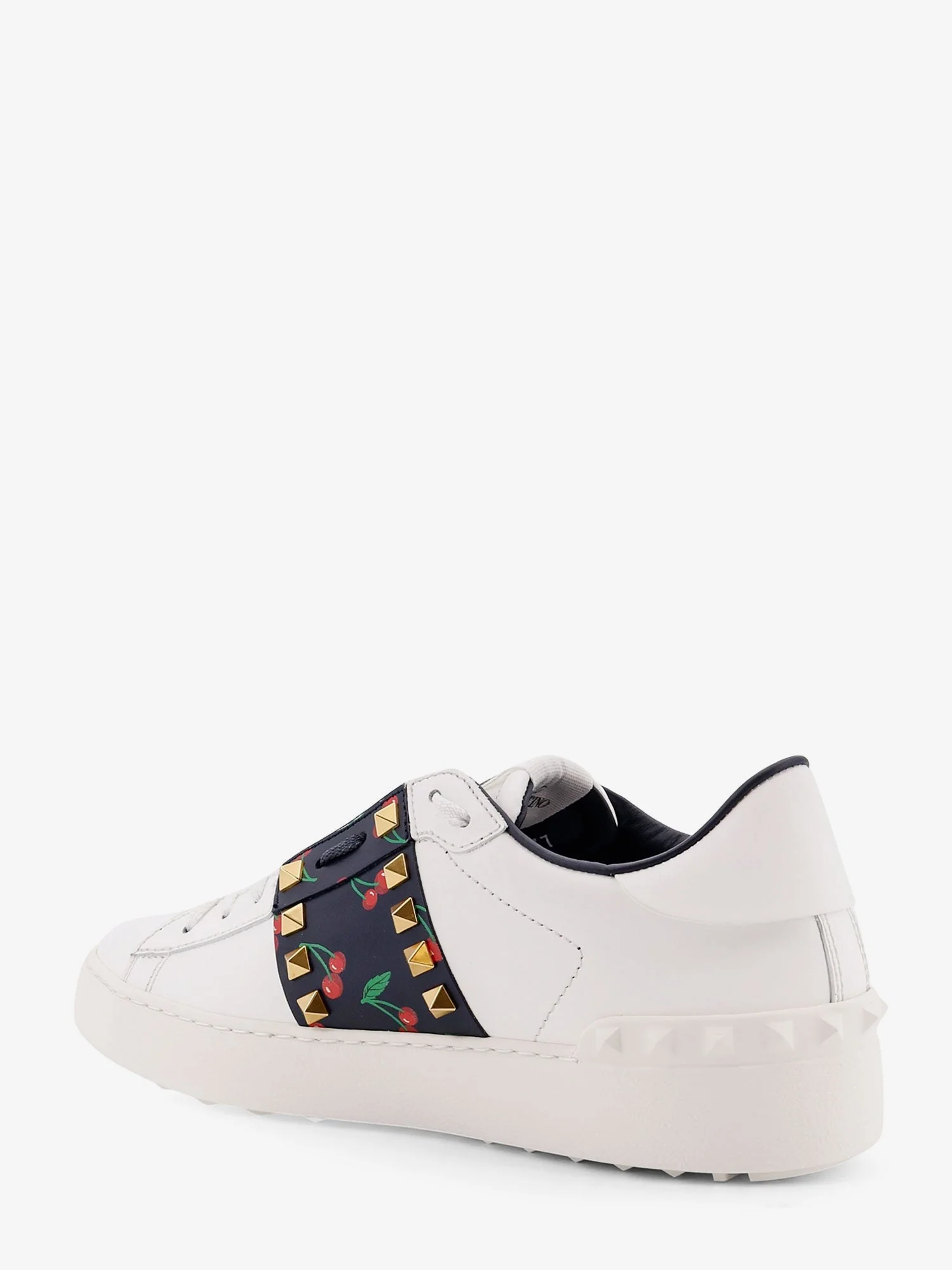 Valentino Garavani Rockstud Untitled Leather Low-Top Sneakers - Image 3