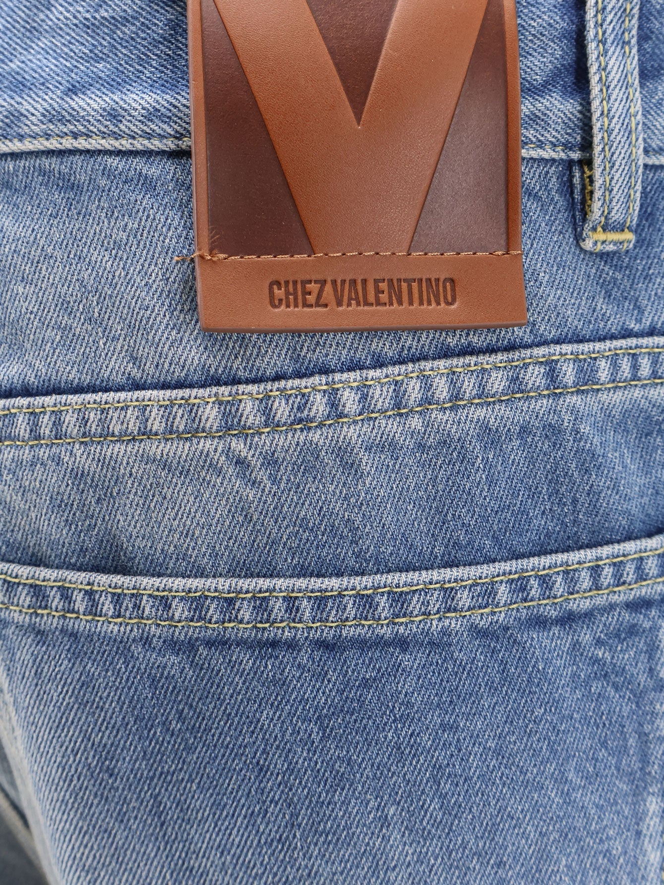 Valentino Jeans With Chex Valentino Detail - Image 4